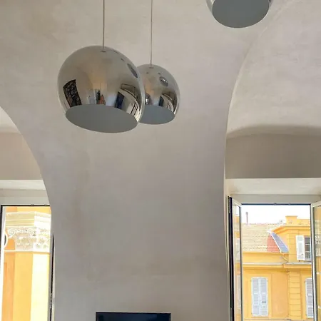 Διαμέρισμα Chic Ferrie Riviera *