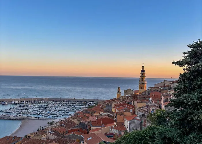 شقة Chic Ferrie Riviera مينتون